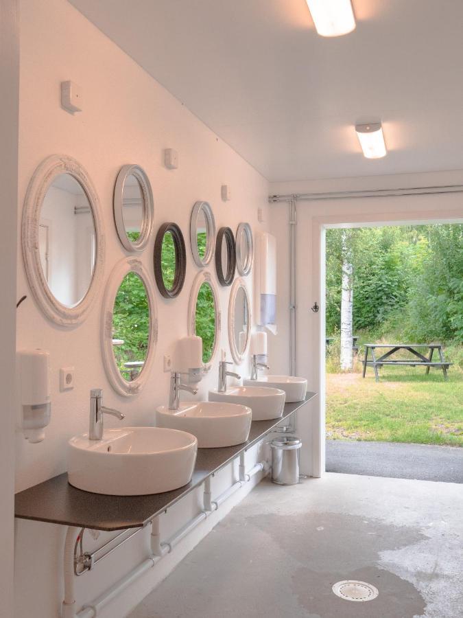 Bjoerkbackens Stugby I Vimmerby Exterior foto