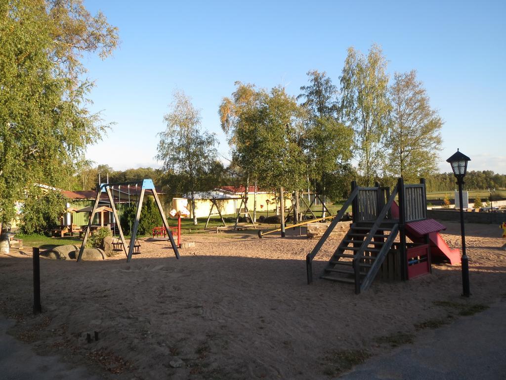 Bjoerkbackens Stugby I Vimmerby Exterior foto